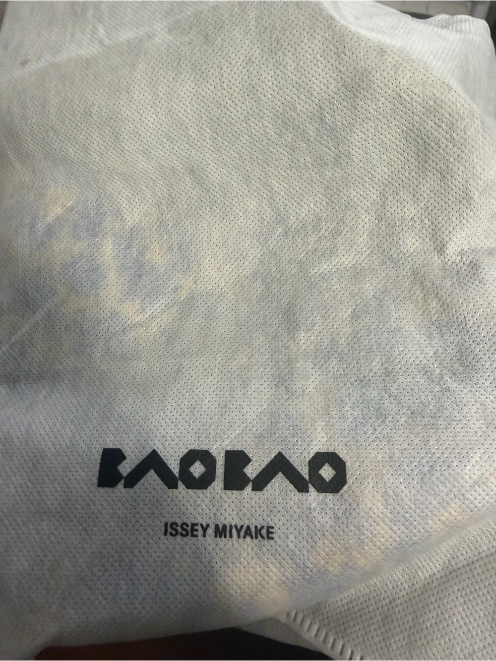 Shoulder Bags - Picture 2 of 15